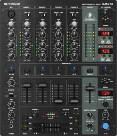 [Obr.: 36334-behringer-djx750.jpg]